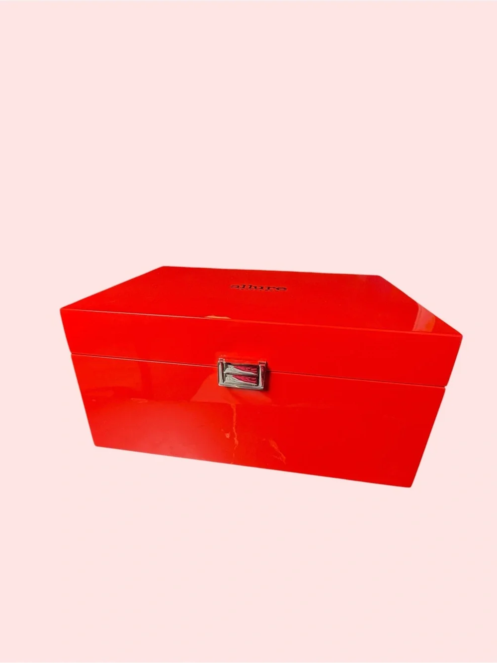 ALLURE BEAUTY Red Lacquered Storage Box with Cream Interior
